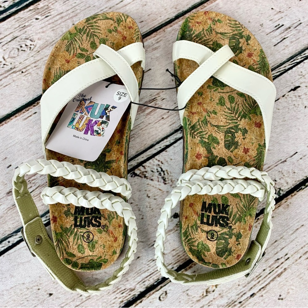 Muk Luks 9 Estelle Terra Turf Pearlescent Sandals Gladiator Ankle Strap Strappy - Picture 4 of 14